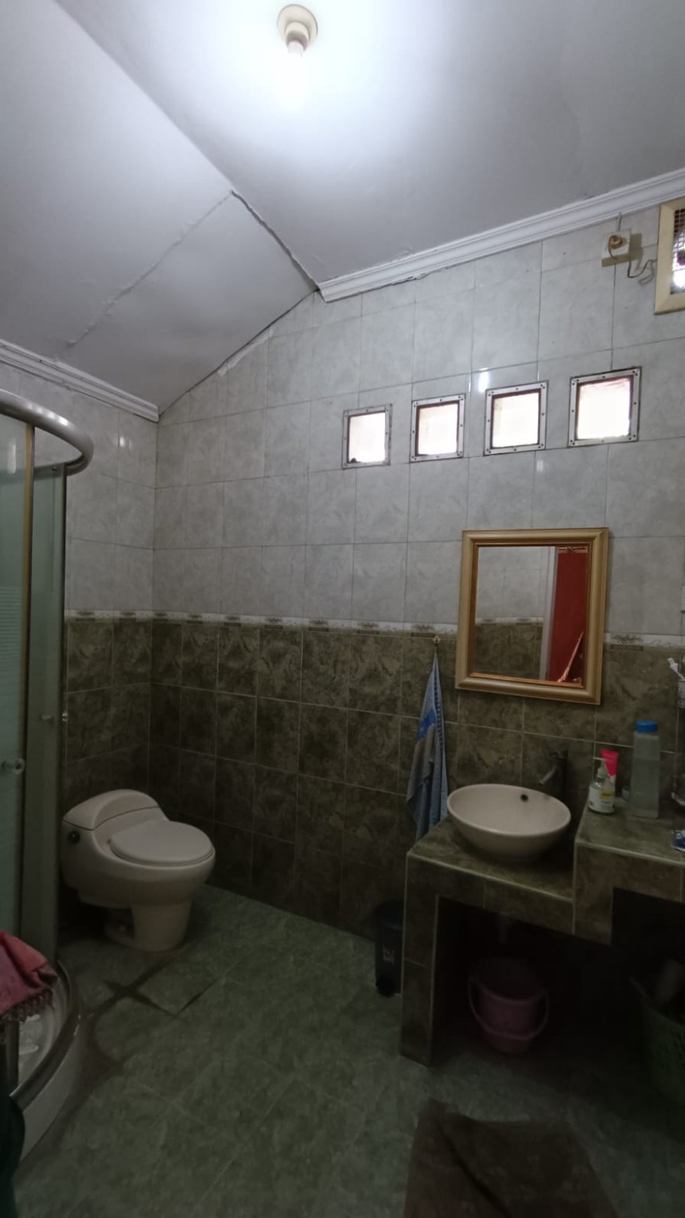 Termurah. Rumah hitung tanah di Griyaloka, BSD