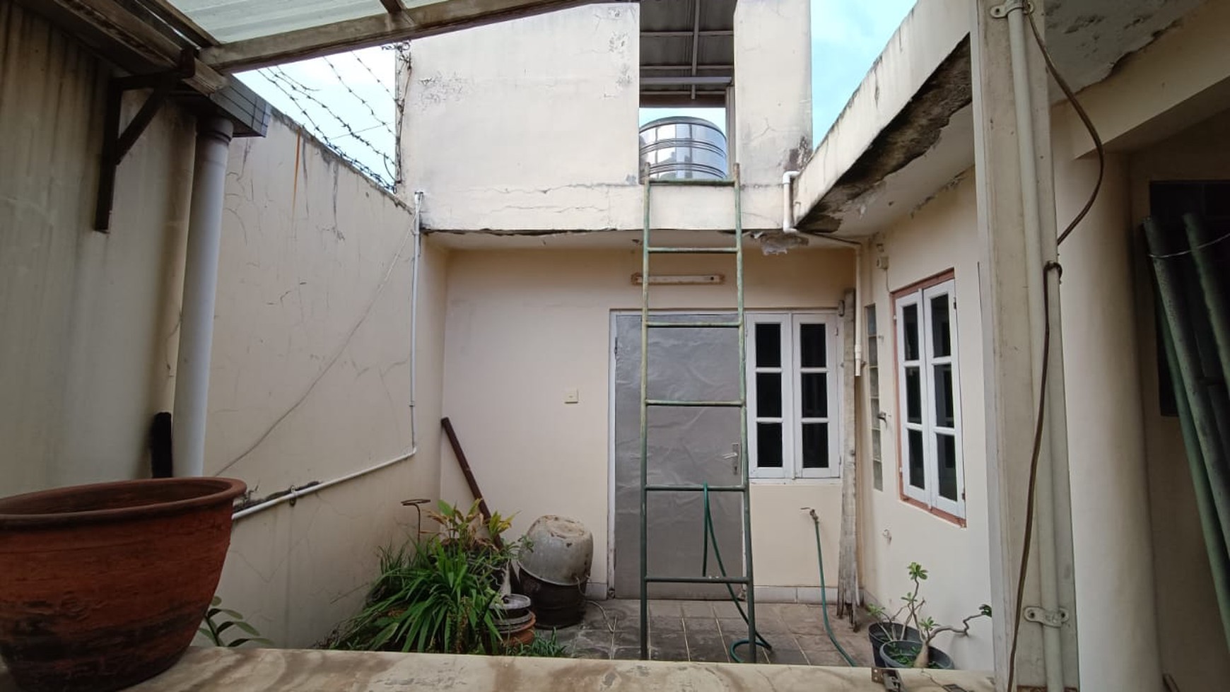 Termurah. Rumah hitung tanah di Griyaloka, BSD