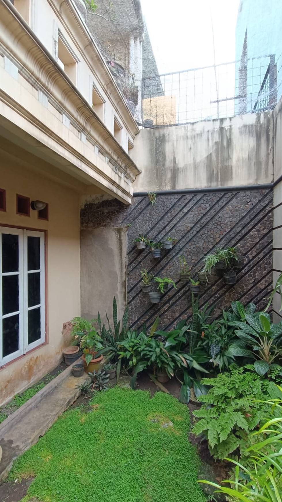 Termurah. Rumah hitung tanah di Griyaloka, BSD