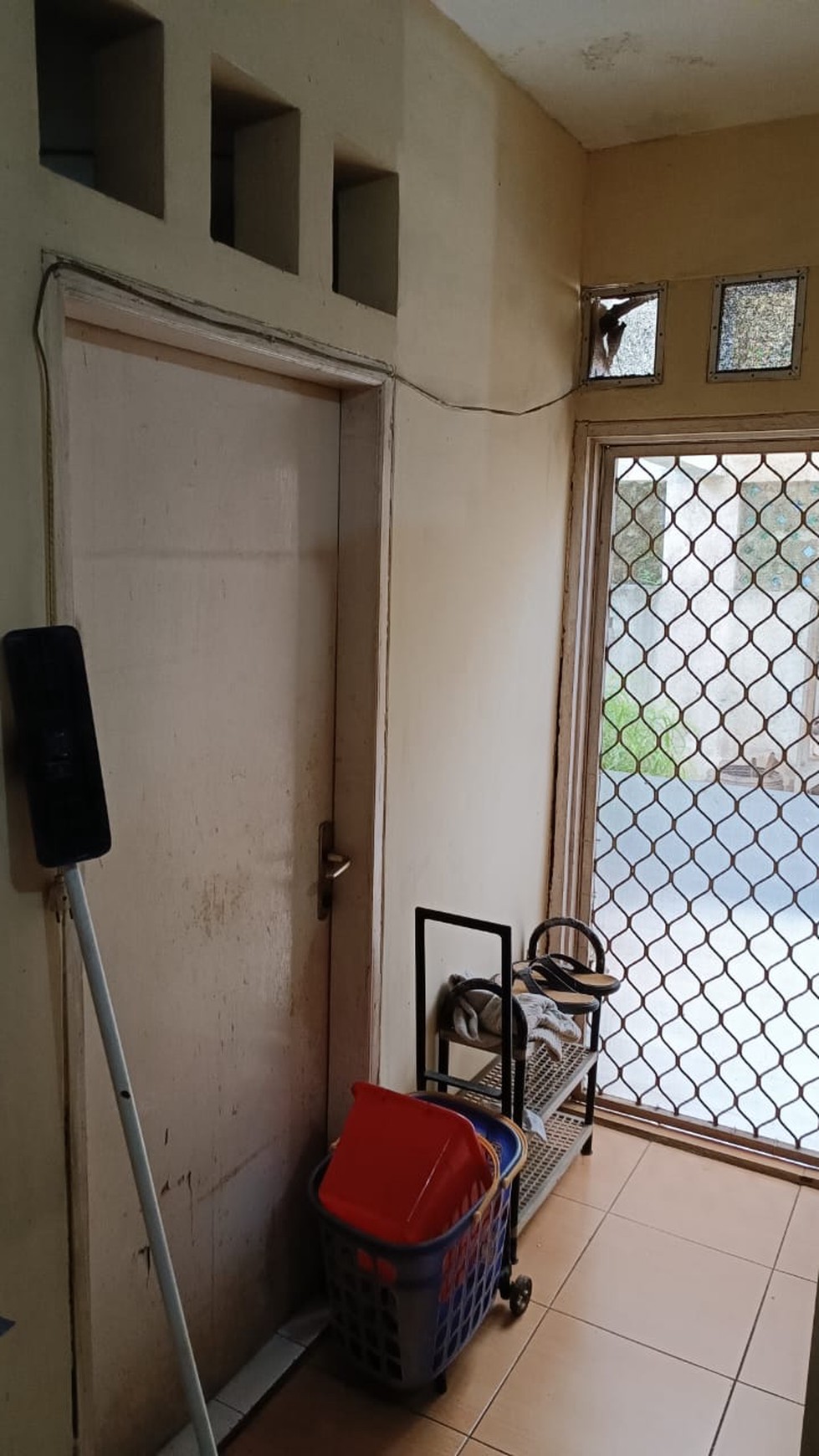 Termurah. Rumah hitung tanah di Griyaloka, BSD