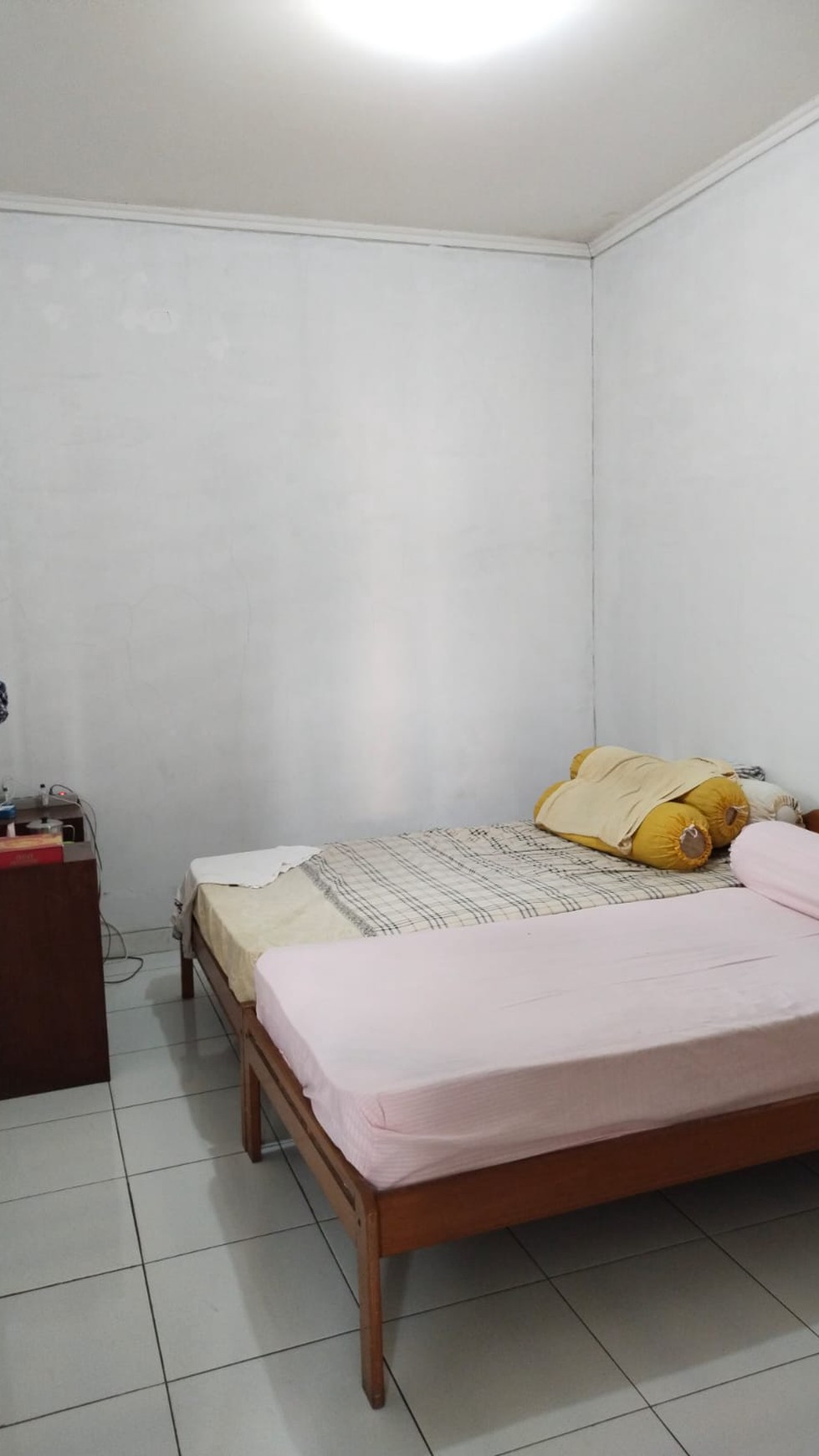 Dijual Rumah Murah di Jalan Kencana Loka, BSD, Tangerang