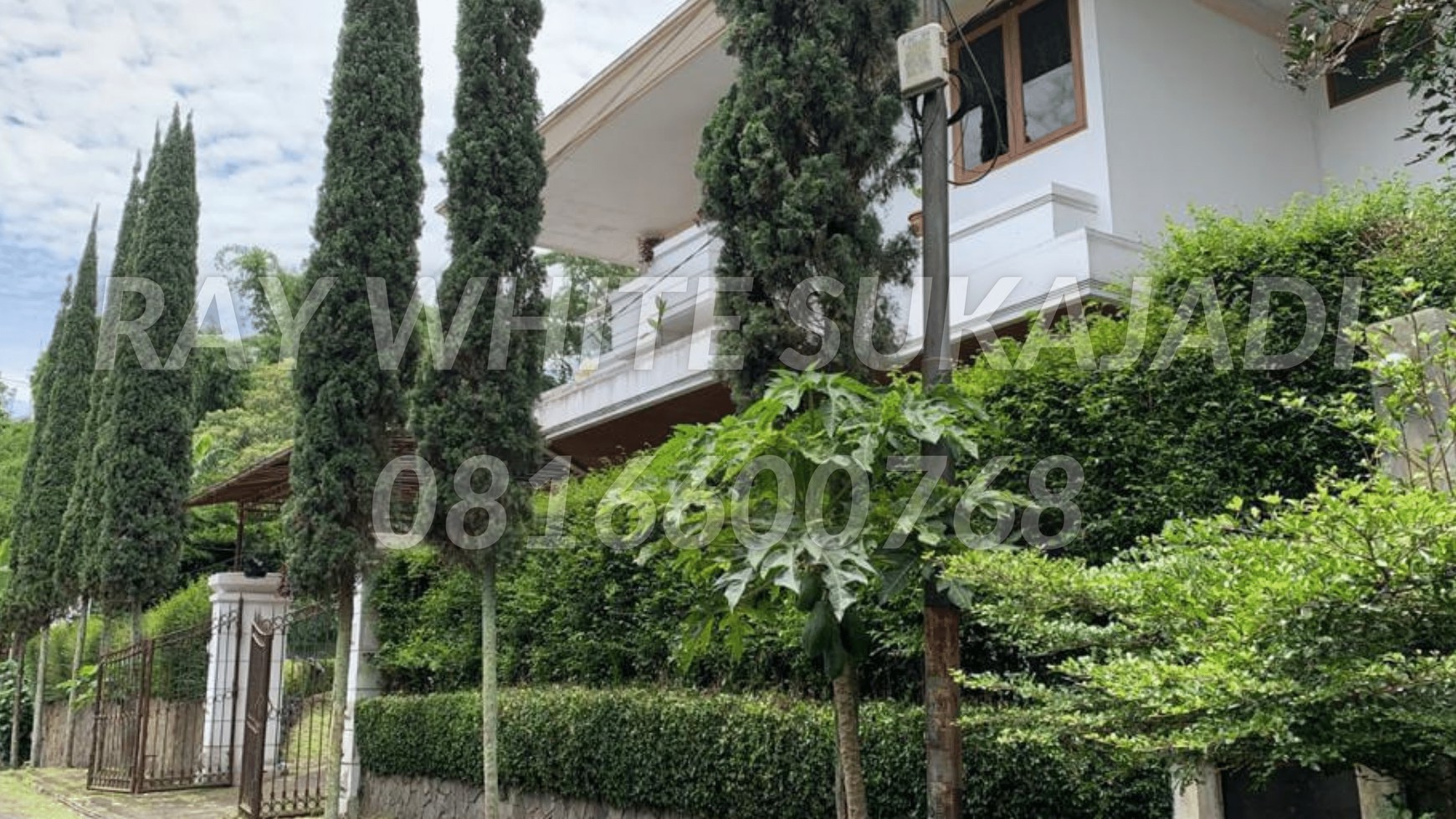 Dijual Rumah di Pondok Hijau Indah, Bandung.