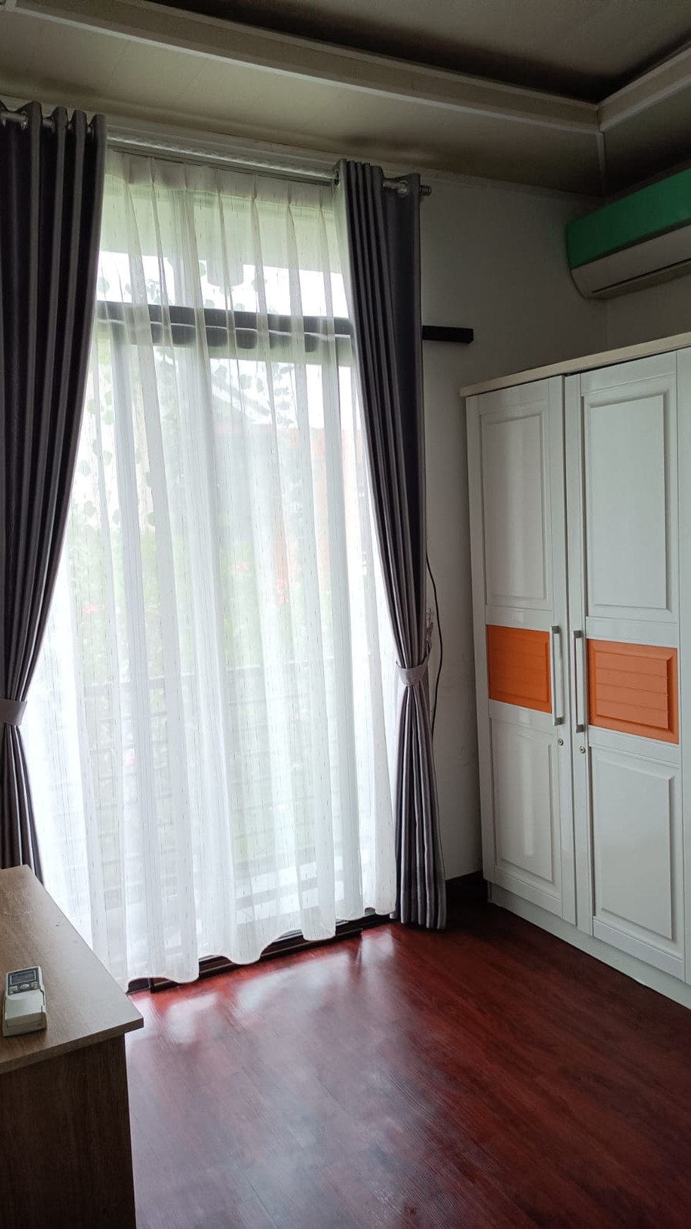 Dijual Rumah Cantik Siap Huni di komplek Sektor 9 Bintaro Jaya