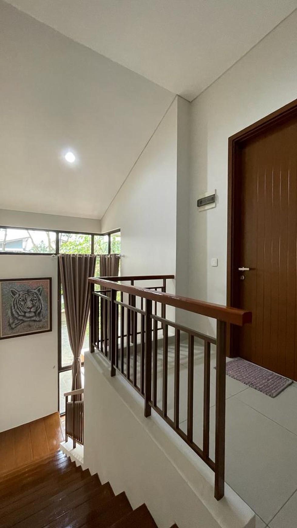 Di jual cepat Rumah renovasi Rapih De park BSD City