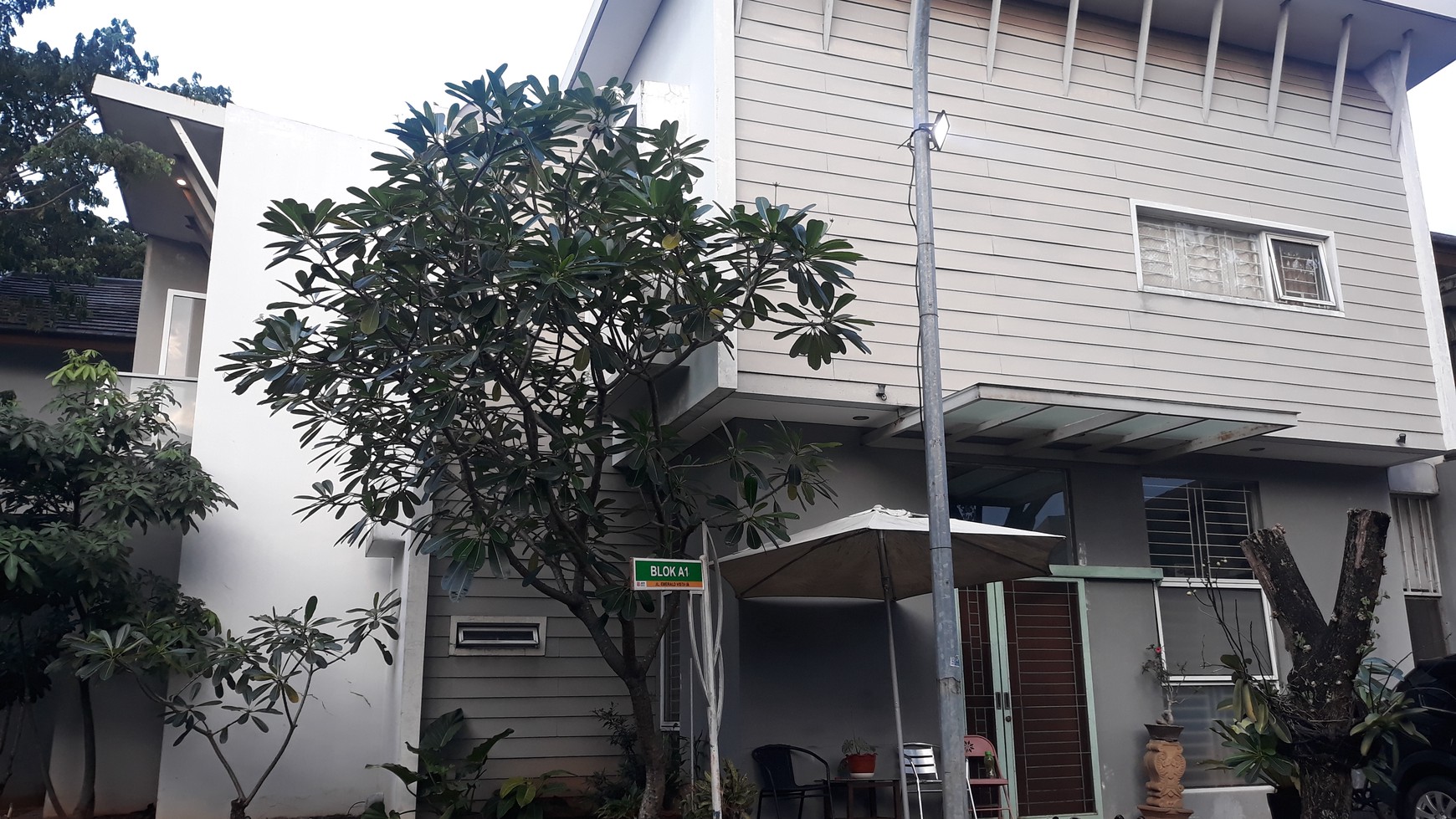 Rumah Cluster Emerald Sektor 9 Bintaro Jaya, lokasi dekat dg Fresh Market, RS, sklh Internasional.