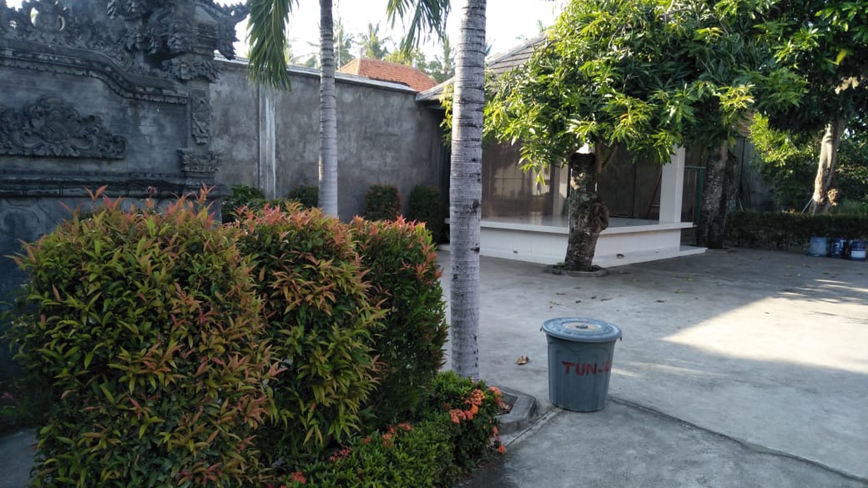 Perancak Freehold Beachfront Villa Complex for Sale Bali