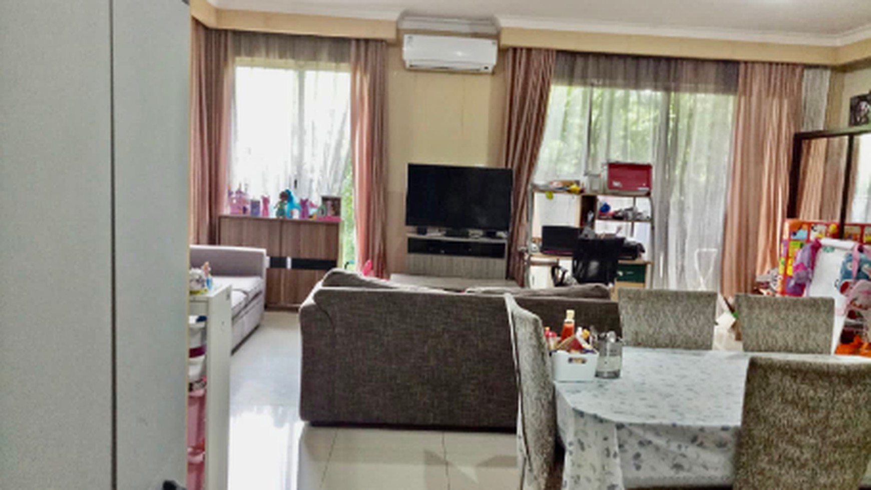 Rumah Bagus Di Pinang Residence, Pesanggrahan Jakarta Selatan