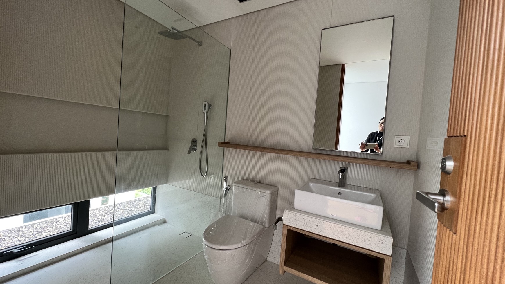 rent townhouse furnished private pool location ampera kemang close to simatupang  