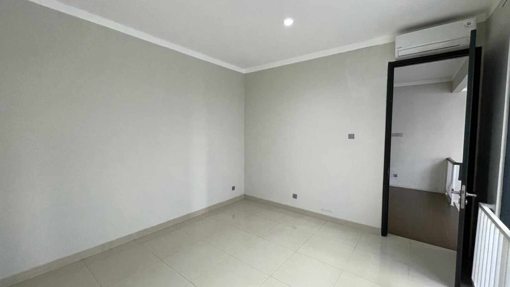 Rumah Mewah Asri dan Nyaman di Kebayoran Bintaro  /  Luxury and Comfort House in Kebayoran Bintaro FOR SALE / FOR RENT #DDHR