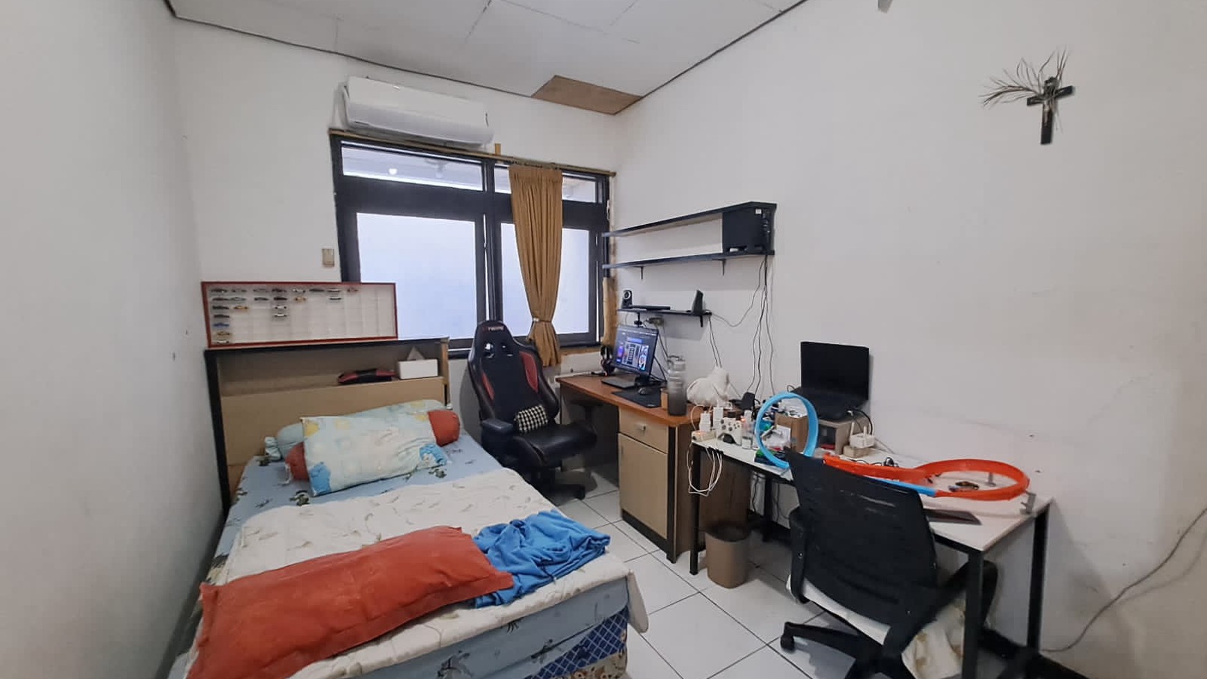 Rumah dengan Ruang Keluarga Lega & Nyaman di Kelapa Gading Timur Jakarta Utara / For Sale : A Spacious and Comfort House in Kelapa Gading Timur #DD