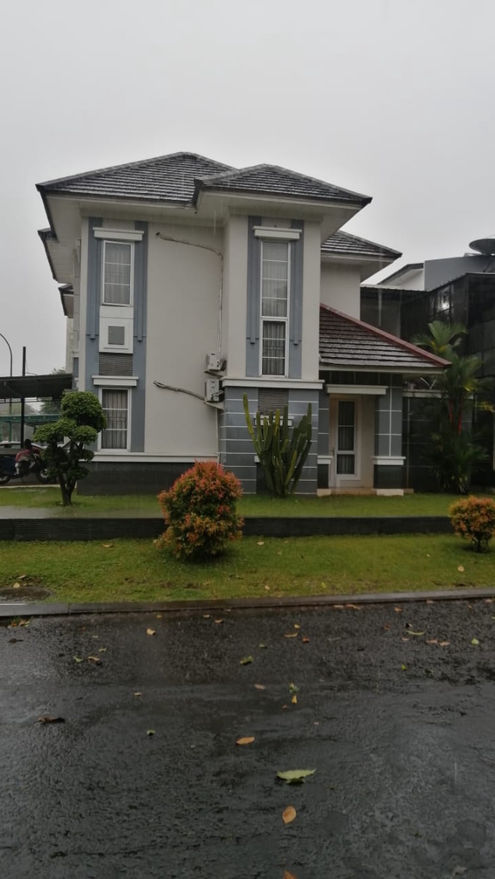 Dijual Rumah di Kota Wisata