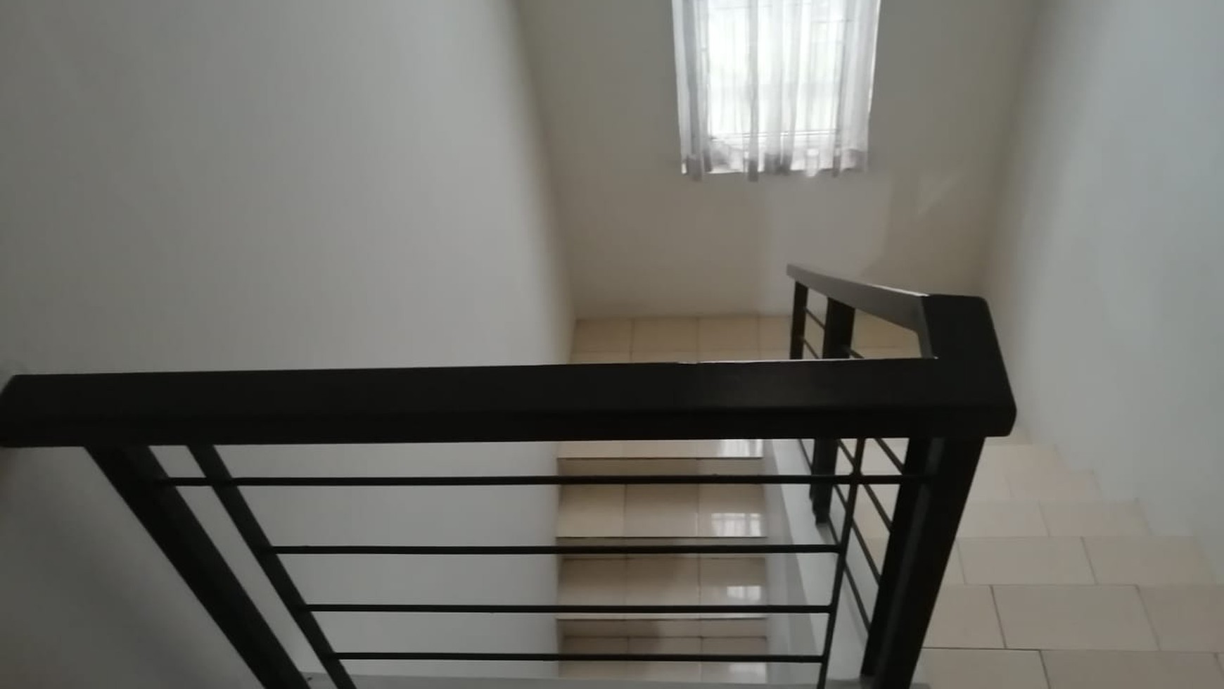 Dijual Rumah di Kota Wisata