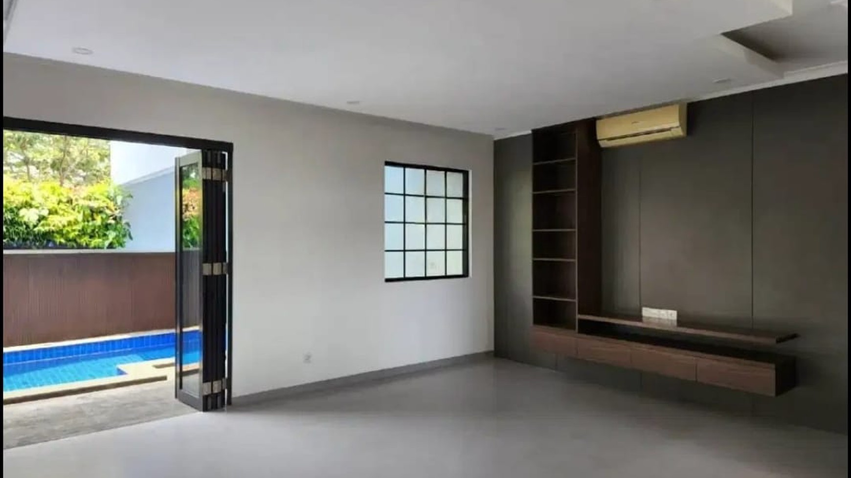 Dijual Rumah Baru Bangunan Mandiri The Icon