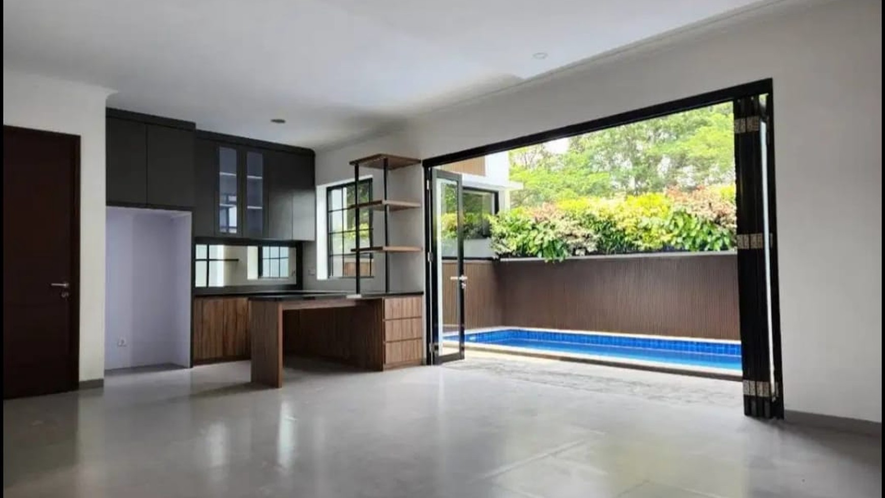 Dijual Rumah Baru Bangunan Mandiri The Icon