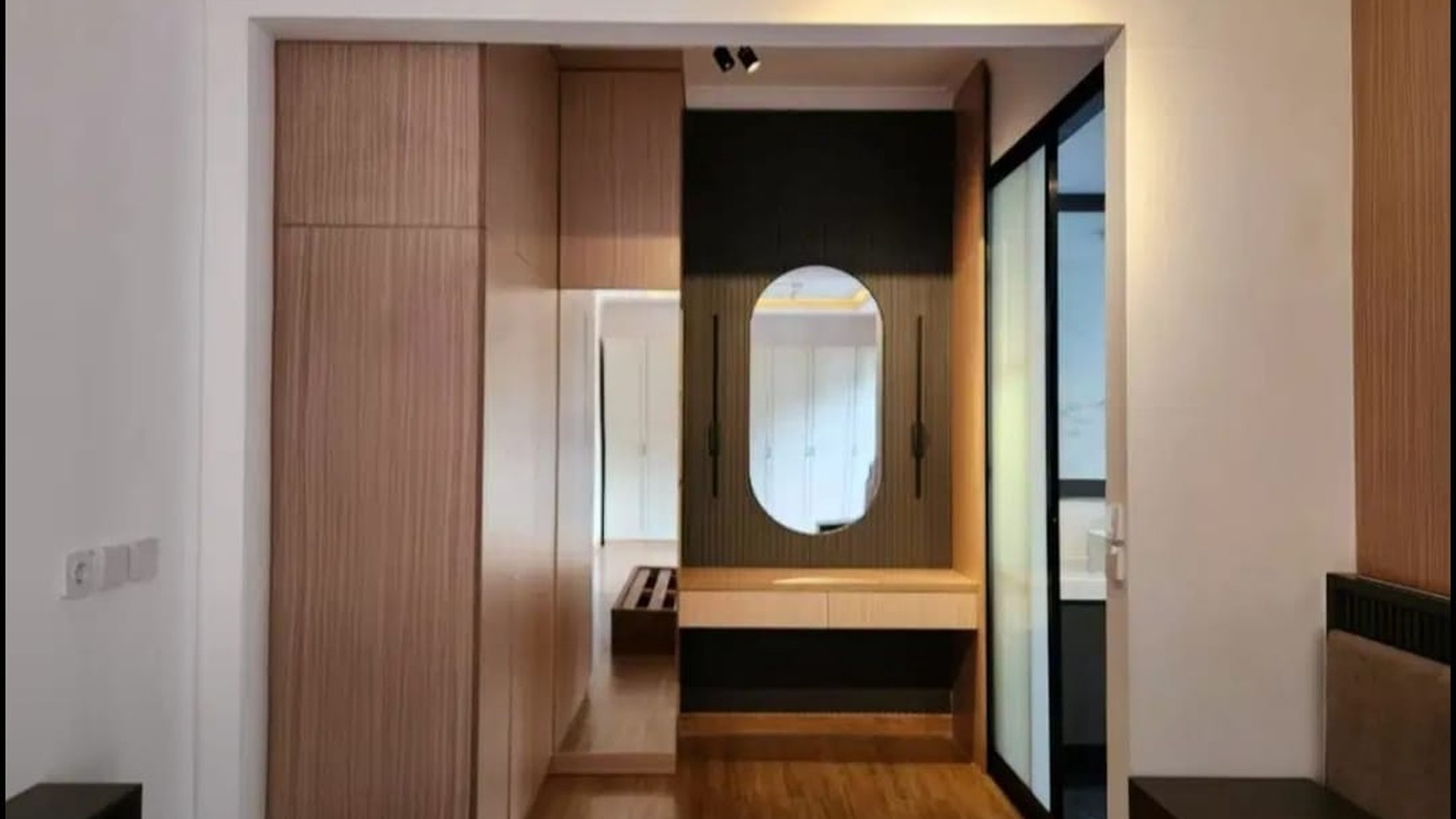 Dijual Rumah Baru Bangunan Mandiri The Icon