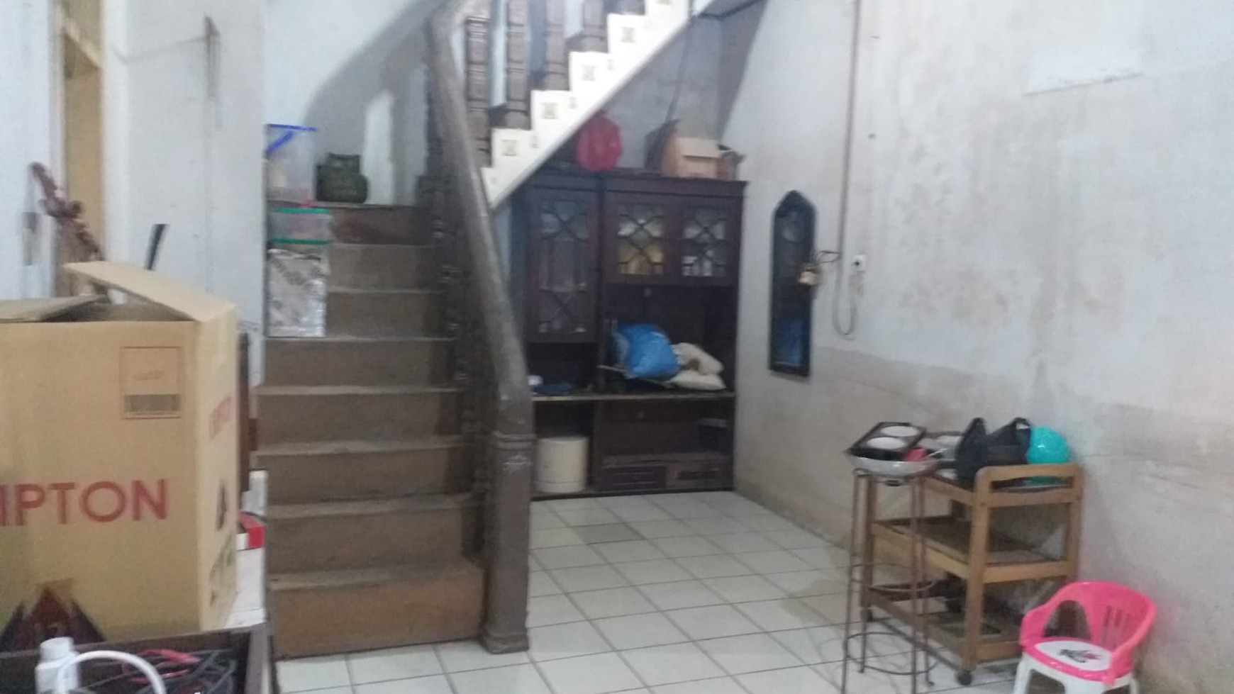 Rumah SHM 2 Lantai, di perumahan Anggrek, Pinang, Cipondoh