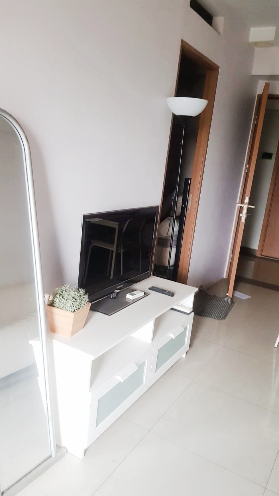 Apart Siap Pakai di Apartemen Bintaro Park View, Jakarta Selatan