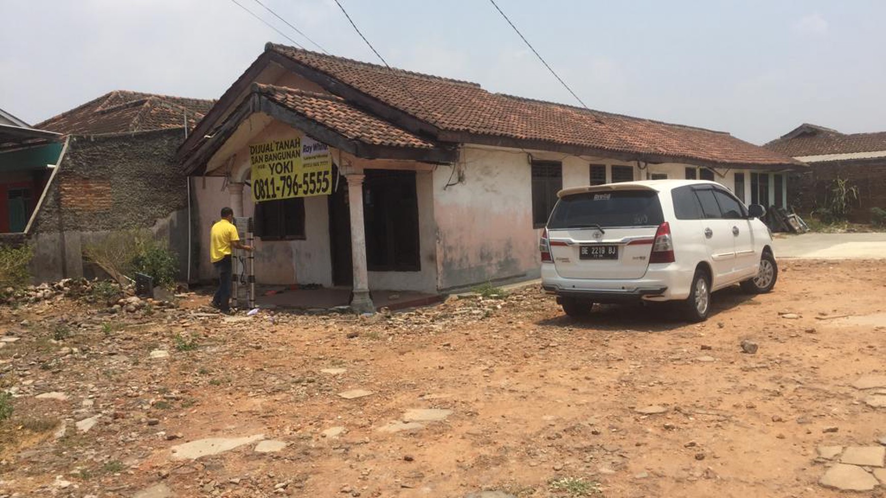 Tanah plus bangunan dijalur dua Jalan Kapten Abdul Hak Rajabasa Bandarlampung