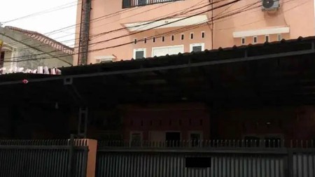 Rumah 3 lantai murah di rawamangun jakarta timur