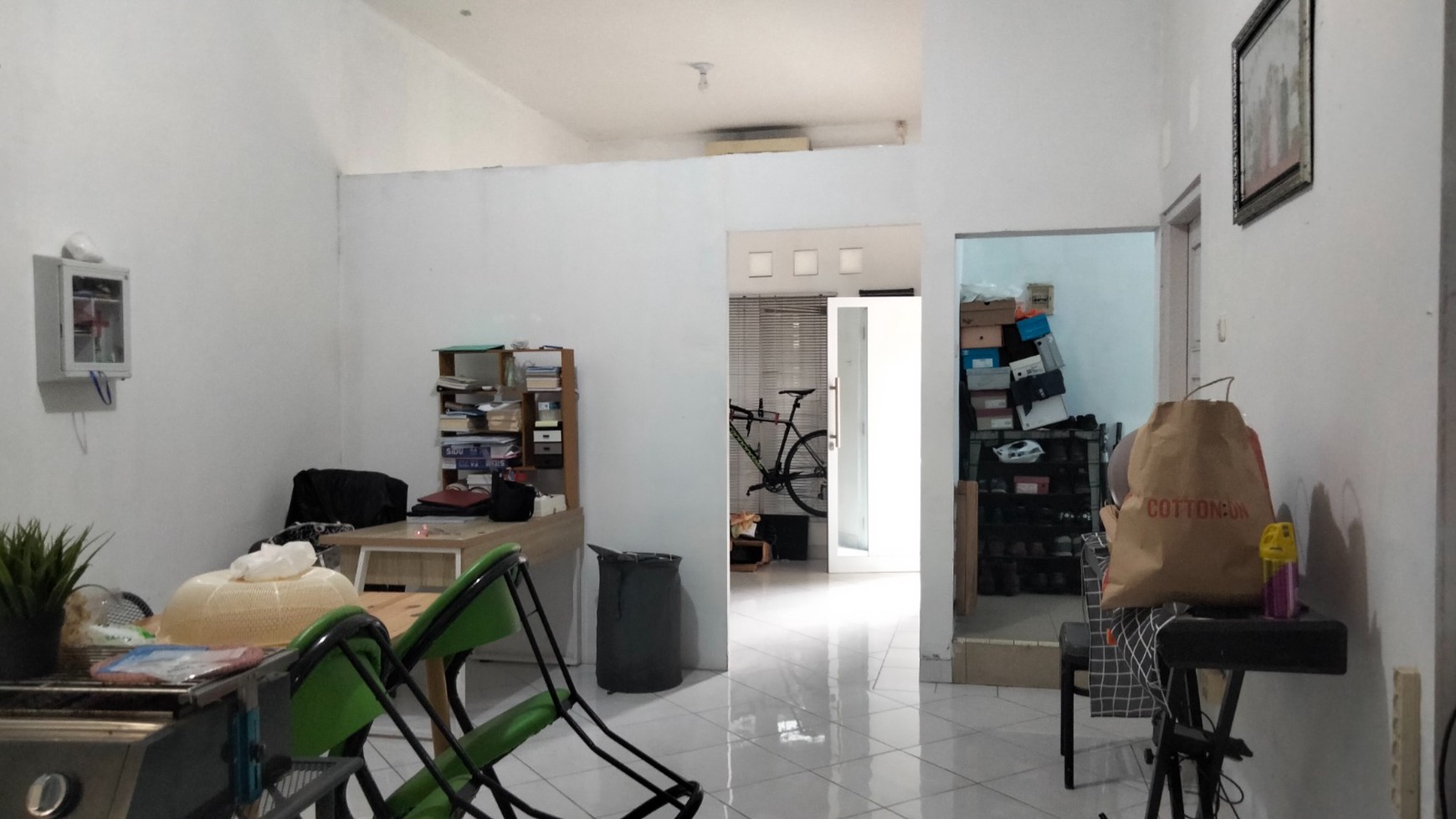 Rumah 2 Lantai Dalam Perum Amanusa Regency Wedomartani Sleman 