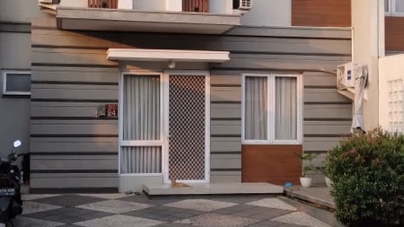 Dijual Rumah di Cluster Nebraska Kota Wisata