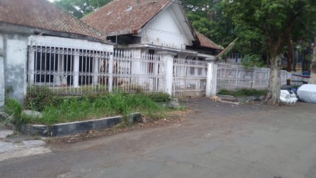 Rumah Hitung Tanah di Sayap Gatot Subroto, Bandung Kota