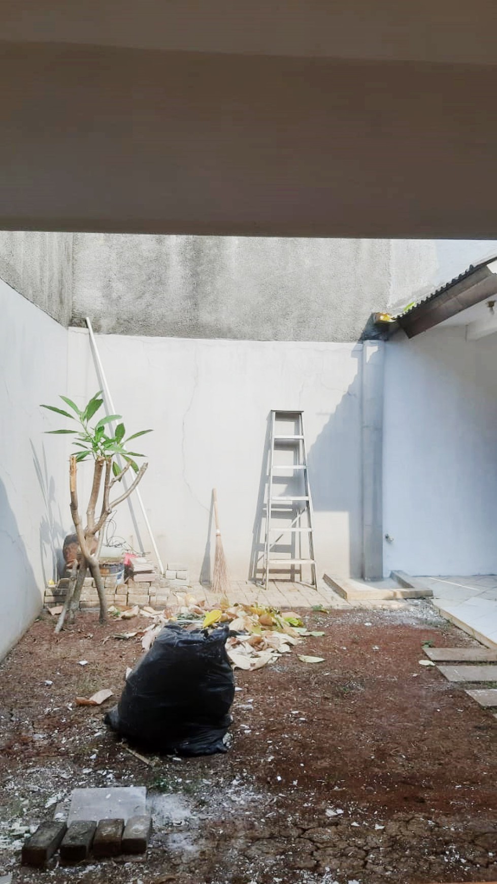 Rumah Bagus Di Permata Titihan Bintaro Sektor 9