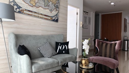 Apartment Hamptons Park view langsung lapangan golf Pondok Indah.