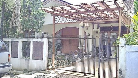 Rumah Bagus Di Komp Kedaung Hijau, Ciputat Tangerang Selatan