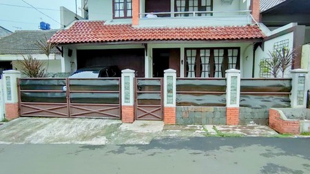 Jual rumah di Taman Galaxy , Bekasi Selatan