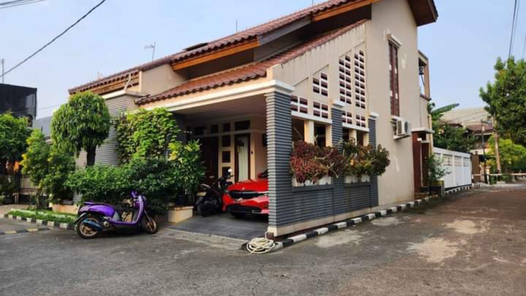 Rumah Cantik Harga Menarik Siap Huni di Jatibening -  Pondok Gede, Kota Bekasi.