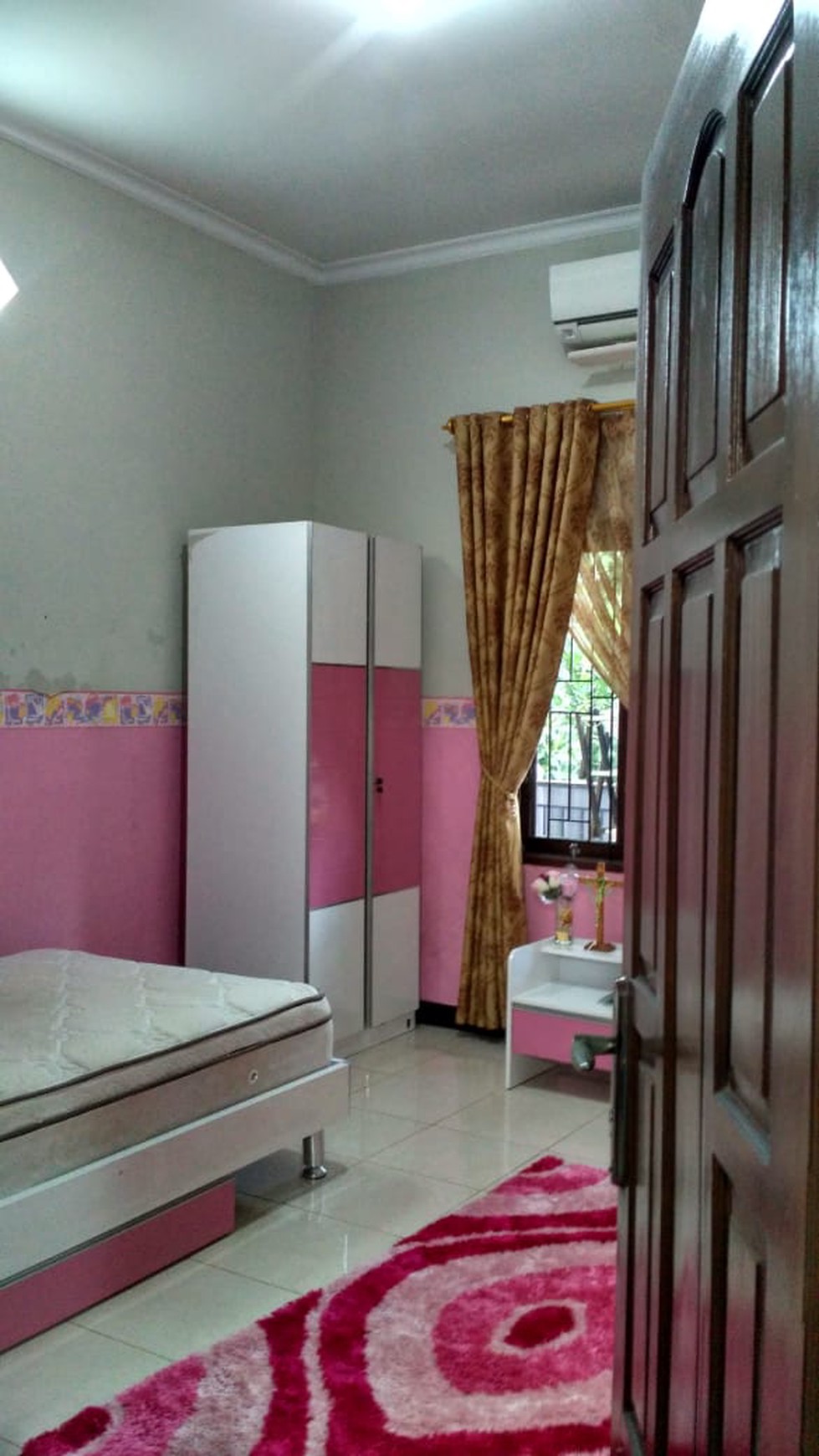 Rumah mewah di JL Raya tajem, sleman
