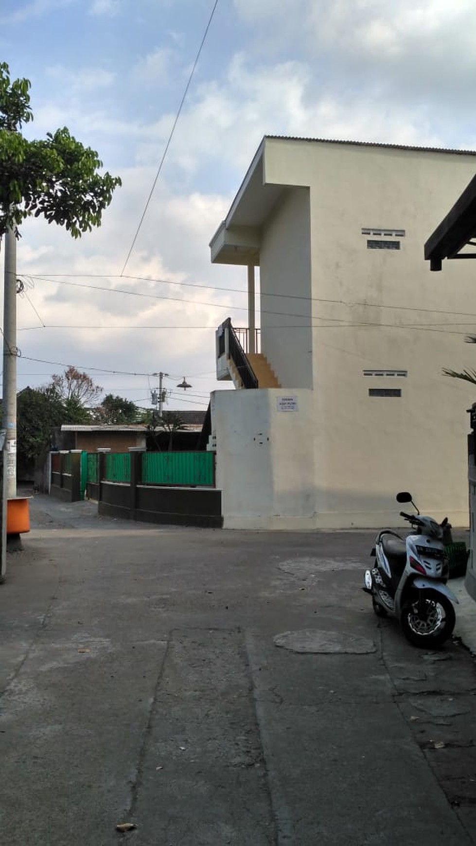 Rumah mewah di JL Raya tajem, sleman