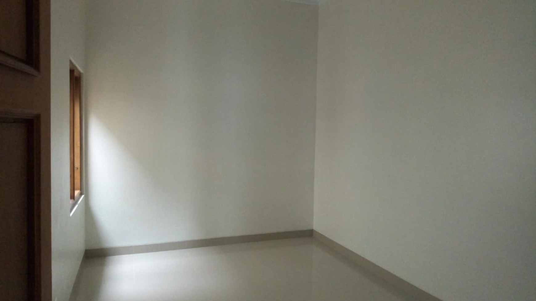 RUMAH BARU SIAP HUNI, DI DEKAT TAJEM BARU, MAGUWOHARJO