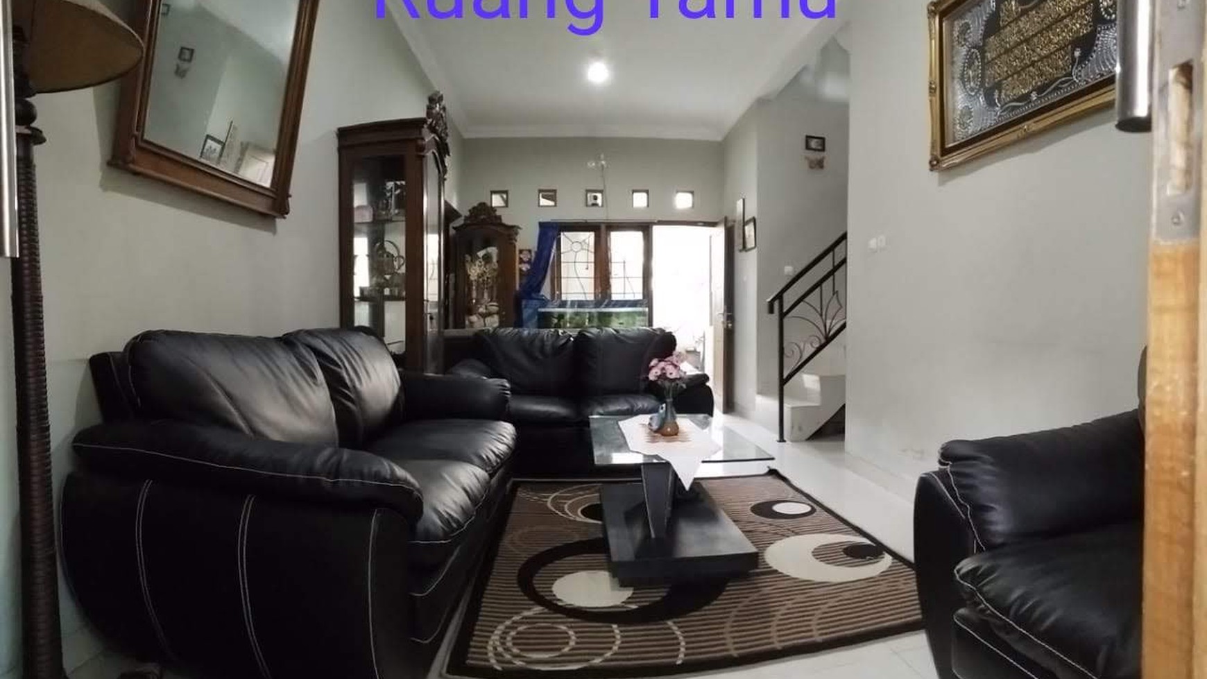 RUMAH MEWAH DENGAN DESIN MINIMALIS DI JL PANDEYAN, UMBULHARJO, YOGYAKARTA