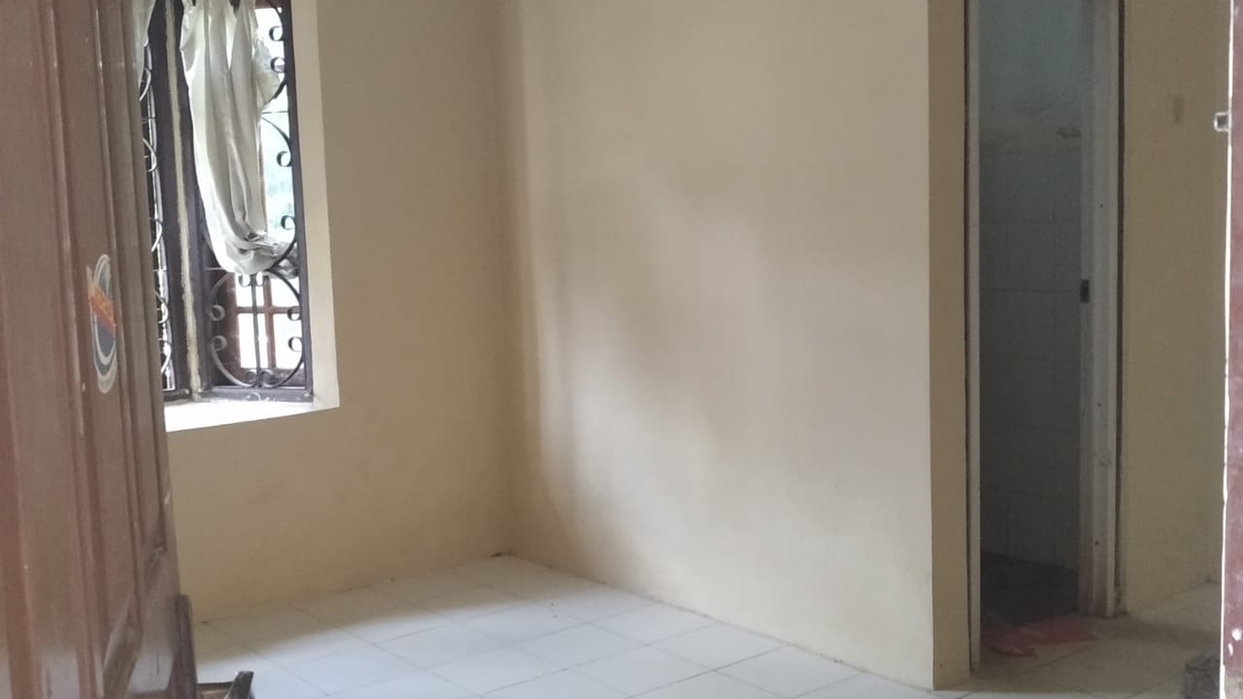 RUMAH DALAM PERUMAHAN GRAHA YASA , DEKAT JL PARANGTRITIS KM 4,5, YOGYAKARTA