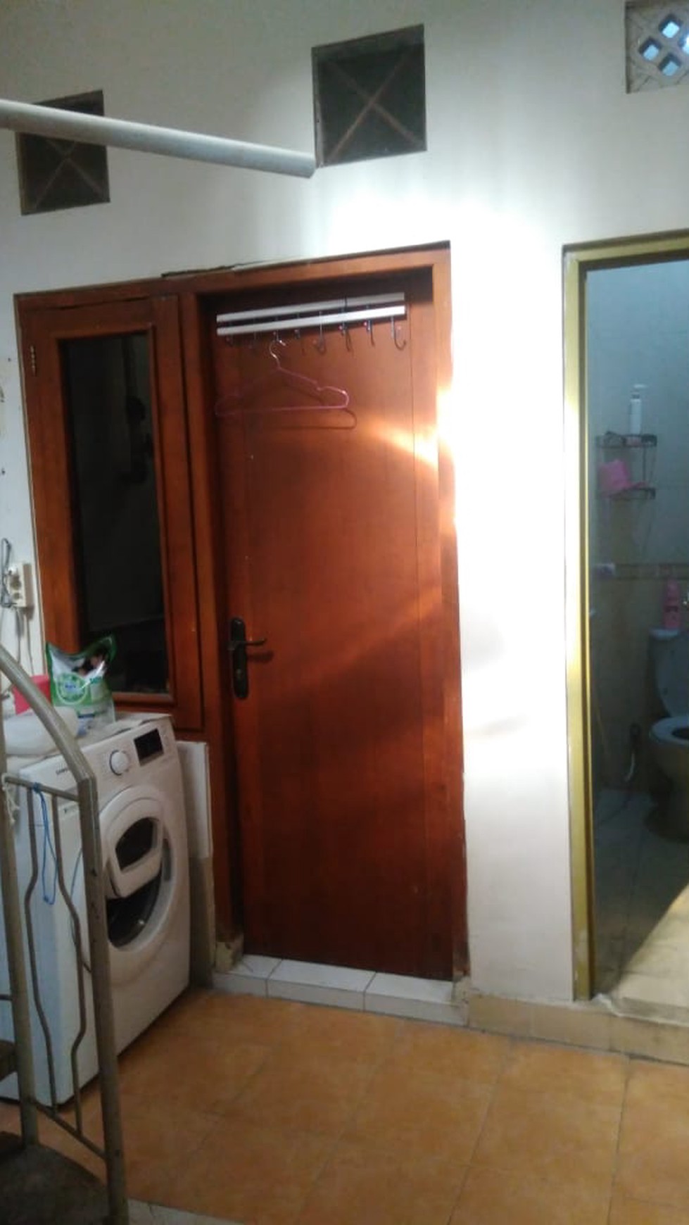RUMAH TINGGAL DI JAMBON PERMAI DEKAT KUSUMA EDU PARK, YOGYAKARTA