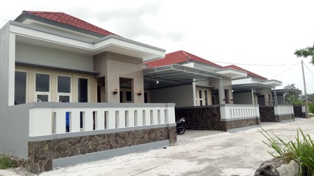 1 UNIT RUMAH TINGGAL + FURNITURE DISEWAKAN,  SAMBISARI, KALASAN,SLEMAN