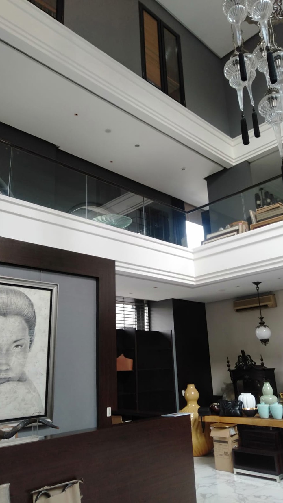 For Rent Luxurious Gallery and Office Building di Lokasi Strategis Kemang Jakarta Selatan