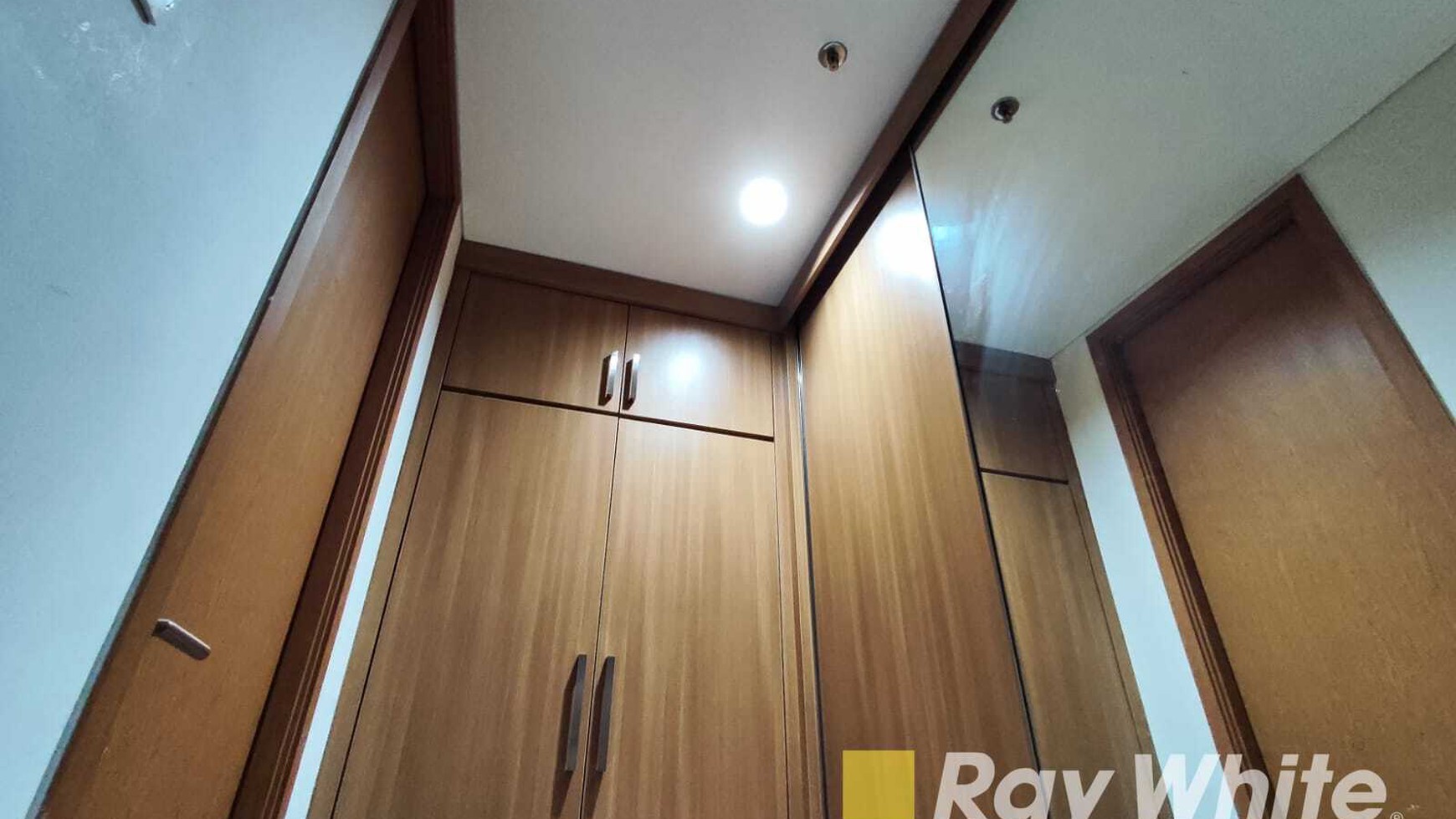 Idaman Banget ! Apartement  Full Furnish Dago Suites Lt 1 Dekat Semua Fasilitas Apartemen