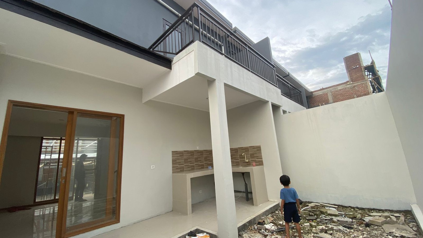 Rumah Baru Terawat di Perumahan Bali Garden City View, Bandung