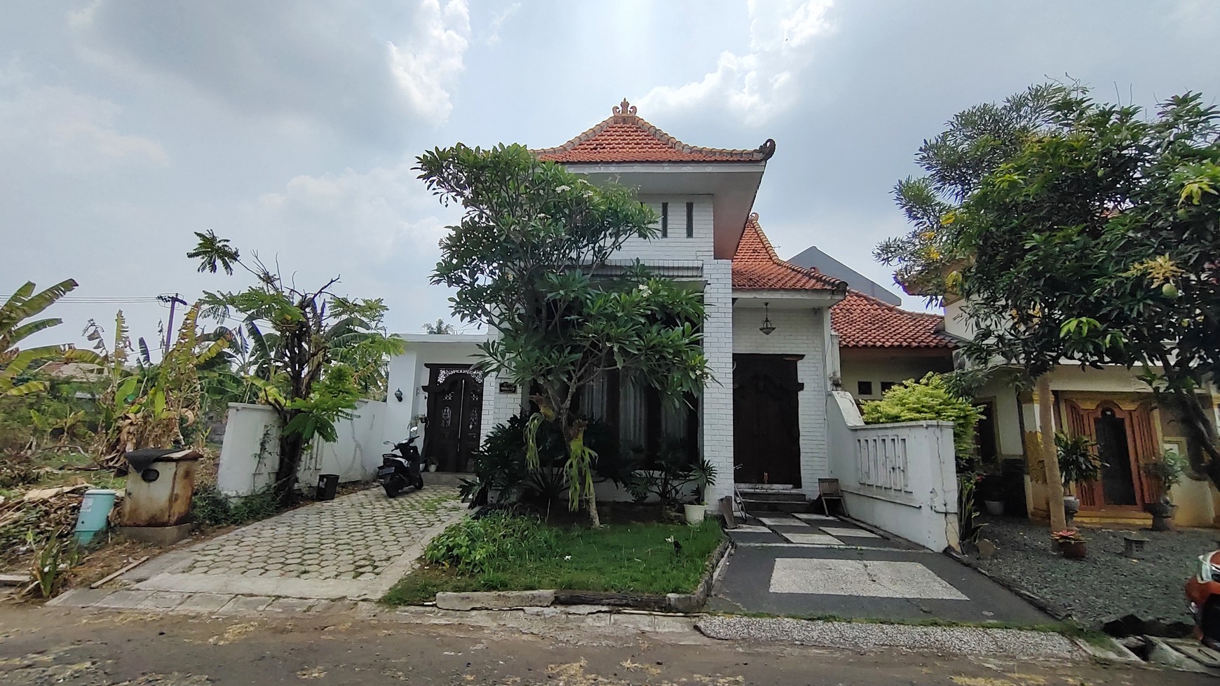 Rumah Satu Lantai Open Space di Taman Kenari Nusantara Cibubur 