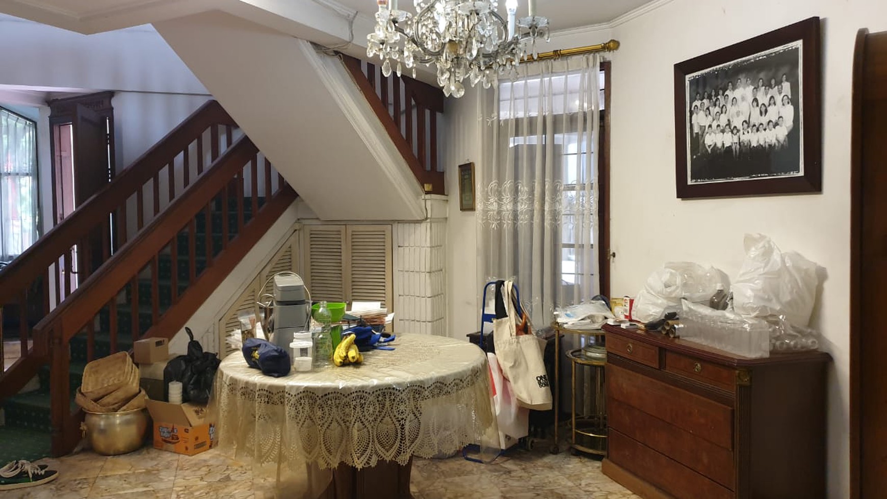 Dijual Rumah Classic 2 Lantai Pondok Indah 