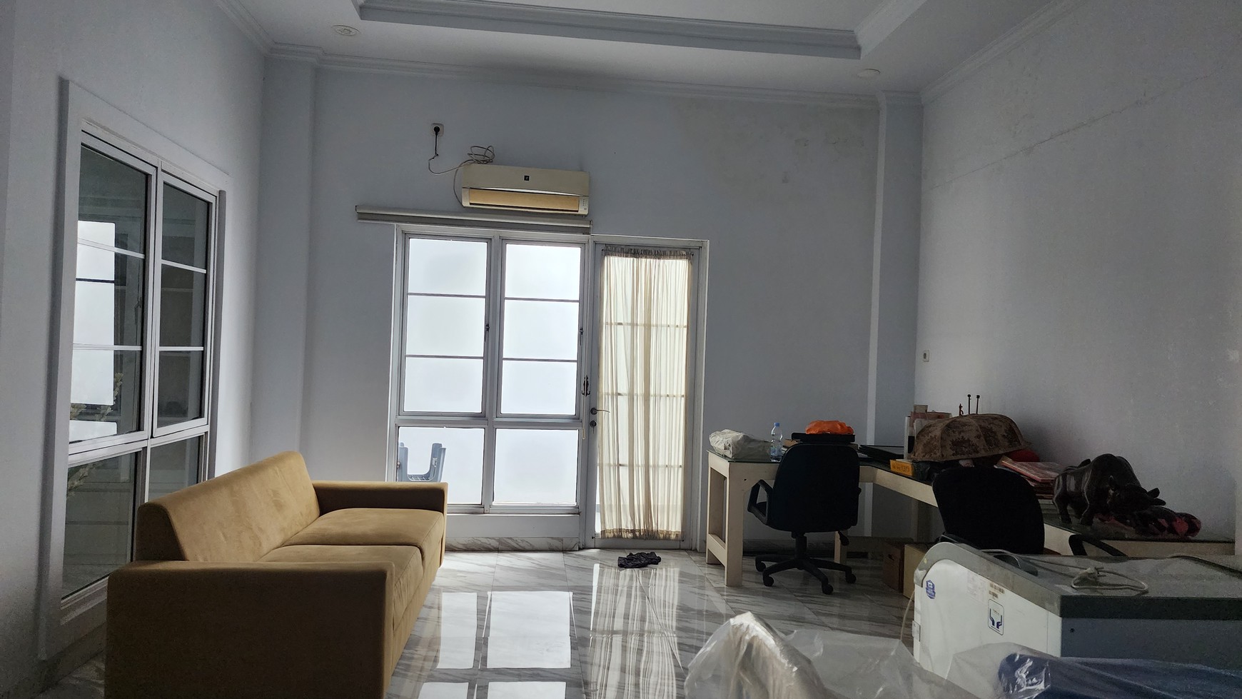 Rumah di Kota Wisata per tahun posisi boulevard