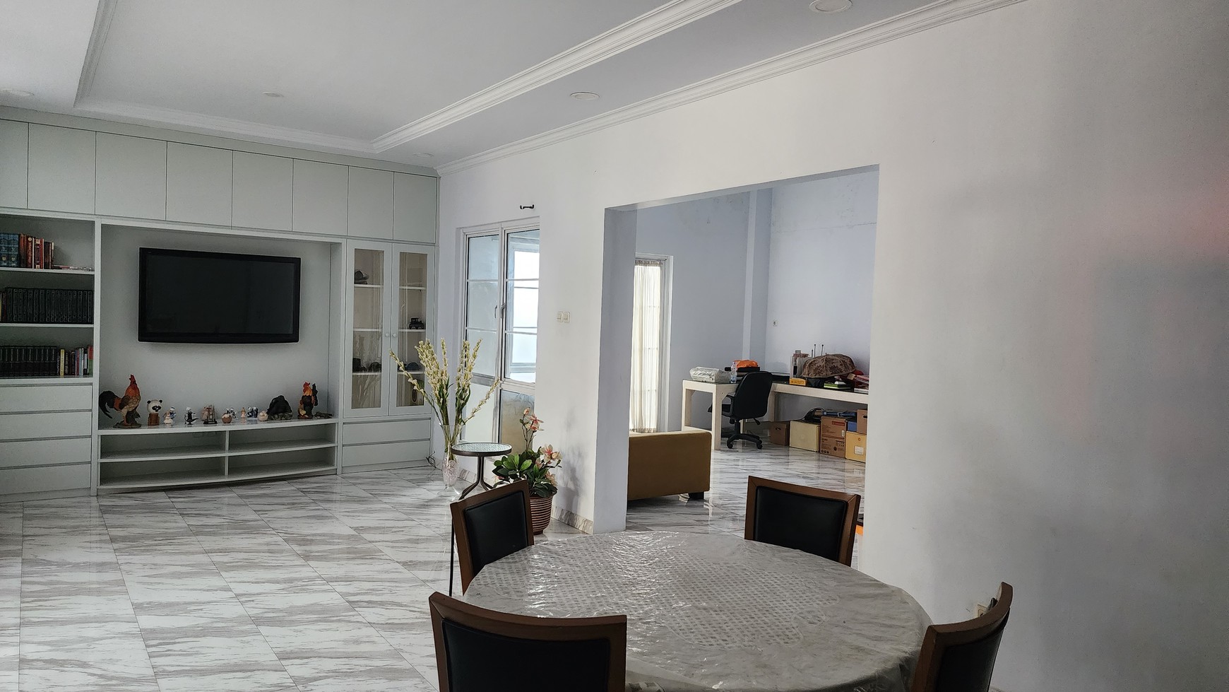 Rumah di Kota Wisata per tahun posisi boulevard