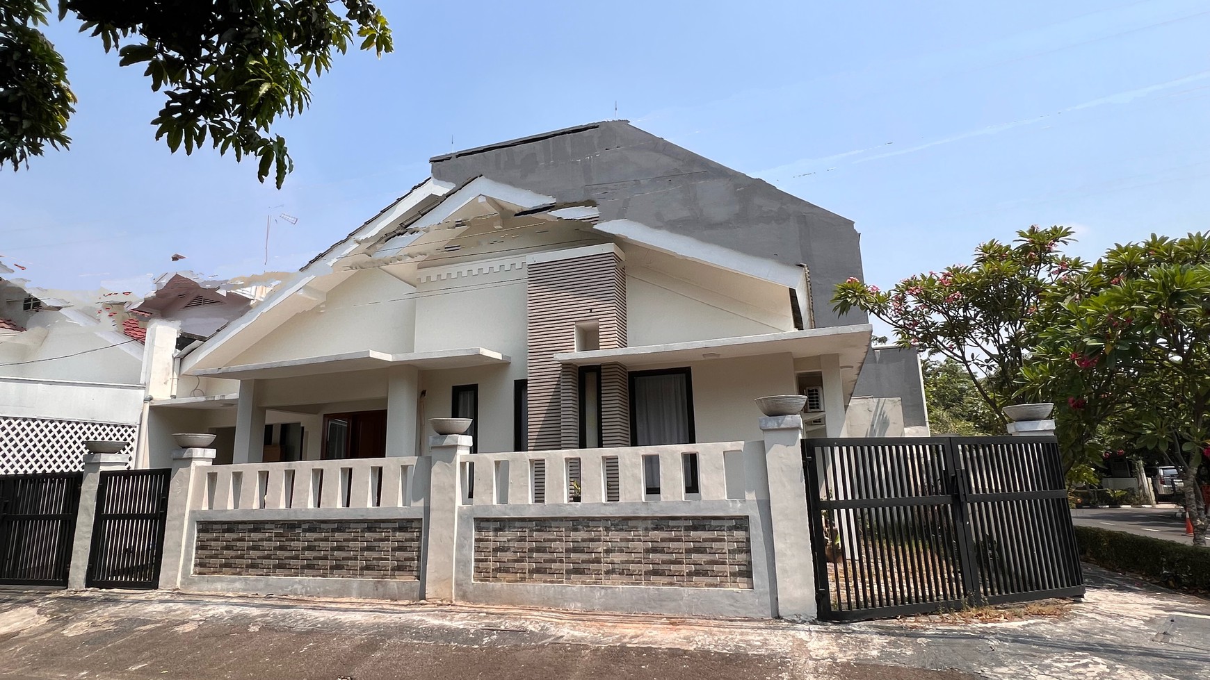 Rumah Bagus Di Kasuari Bintaro Jaya Sektor 9.