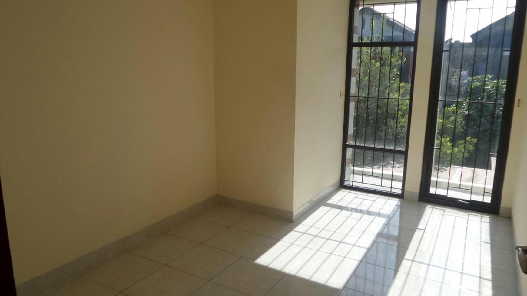 Rumah Siap Huni di Bintaro Jaya 9