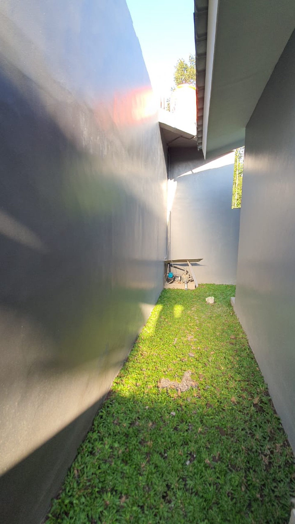 RUMAH MINIMALIS SIAP HUNI,SEMI FURNISH, JL KALIURANG KM 10, SLEMAN