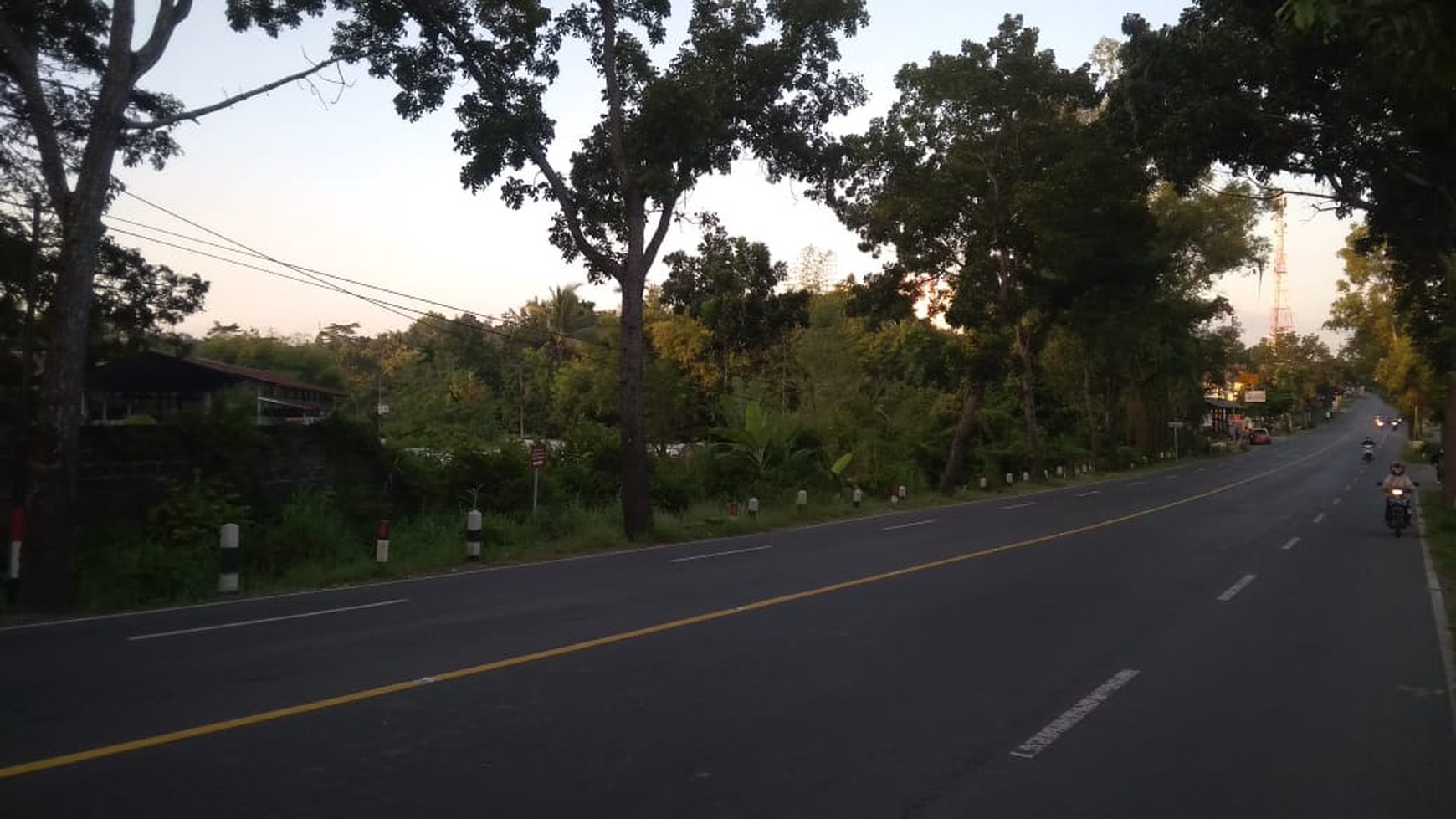 TANAH DIATAS 1 HEKTAR DIPINGGIR JL WATES KM 11, SEDAYU, BANTUL