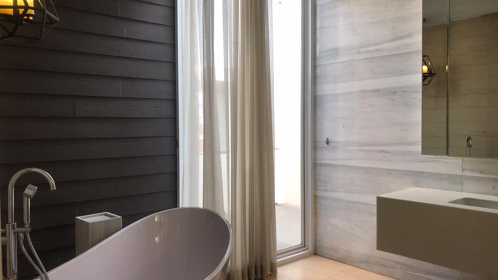 New Renovated House with private pool with furnish at cipete 